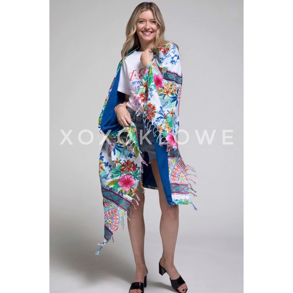 Floral Print Luxury Oversized Beach Blanket Towel - Picture 7 of 10